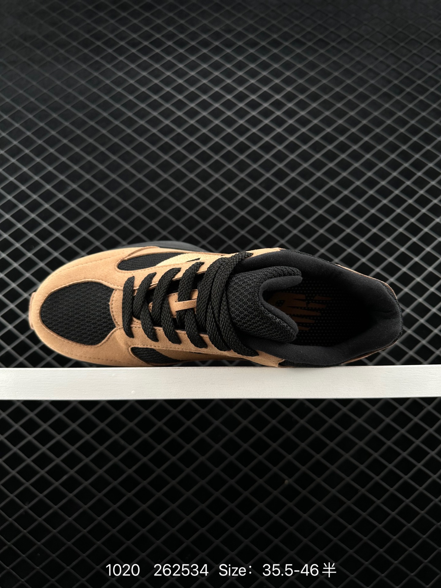 New Balance Warped Runner